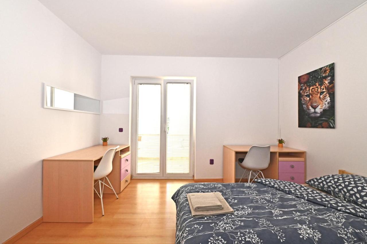 Apartman Blaz Apartment Porec Bagian luar foto