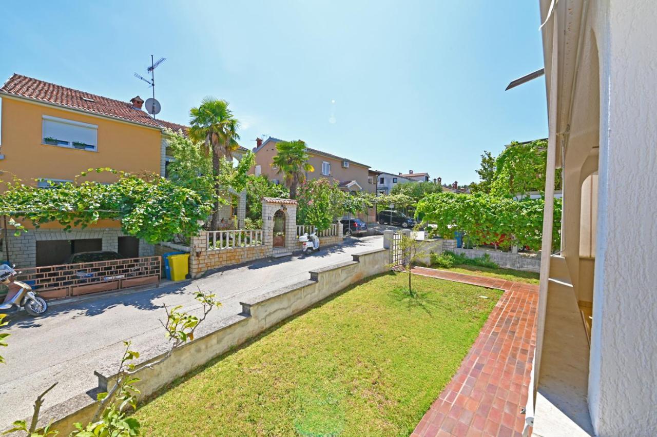 Apartman Blaz Apartment Porec Bagian luar foto