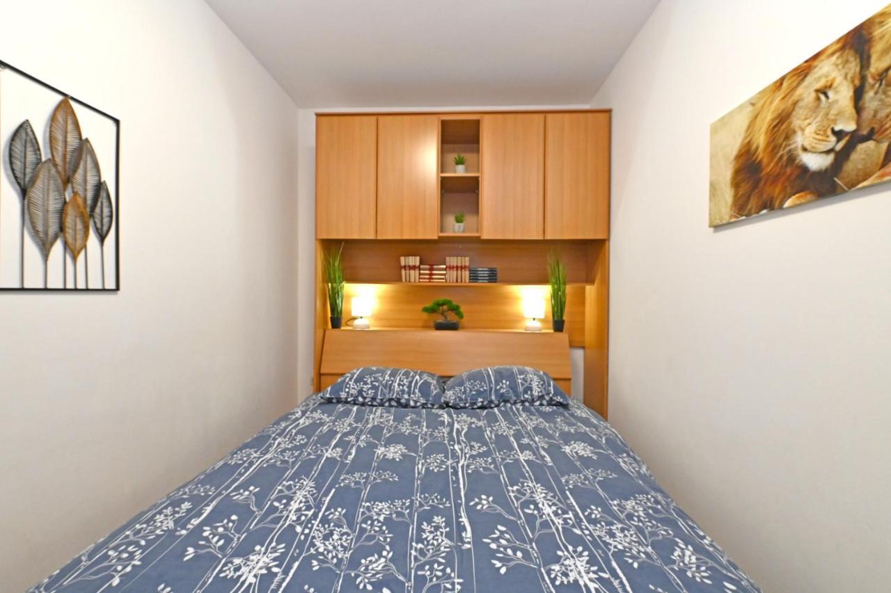 Apartman Blaz Apartment Porec Bagian luar foto